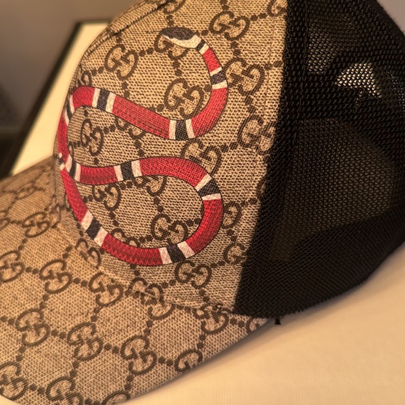 Gucci Supreme Snake Hat. Likely to selll fast! - Picture 4 of 4